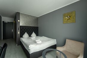 SL'otel im Parforcehaus