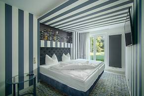SL'otel im Parforcehaus