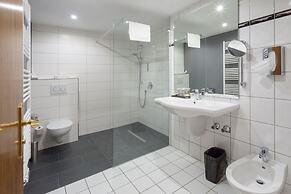 SL'otel im Parforcehaus
