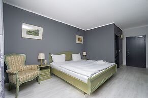 SL'otel im Parforcehaus