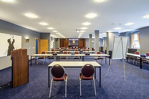 SL'otel im Parforcehaus
