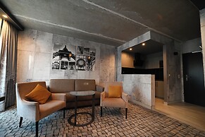 SL'otel im Parforcehaus