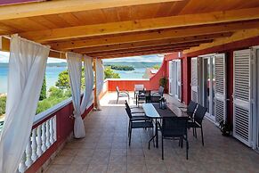 Apartments Saphron Beach