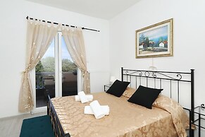 Apartments Saphron Beach