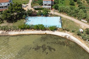 Apartments Saphron Beach