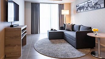 Oakwood Suites Yokohama