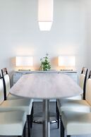 Oakwood Suites Yokohama