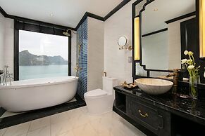 Lapinta Luxury Cruises