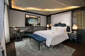 Lapinta Luxury Cruises