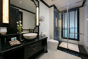 Lapinta Luxury Cruises