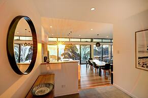 Freycinet Coastal Retreat