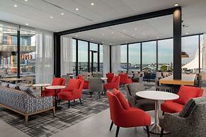 Hyatt Place Boston/Seaport District