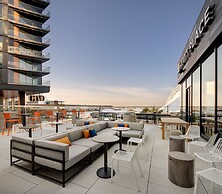 Hyatt Place Boston/Seaport District