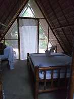Balay Cuyonon Eco Lodge