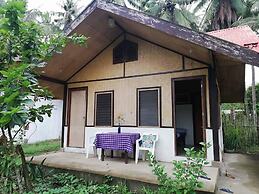 Balay Cuyonon Eco Lodge