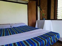 Balay Cuyonon Eco Lodge