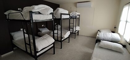 MOUNT41 Hostel