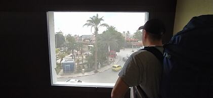 MOUNT41 Hostel
