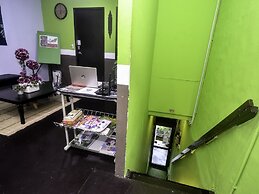 SPOT ON 89929 Tropical Lodge