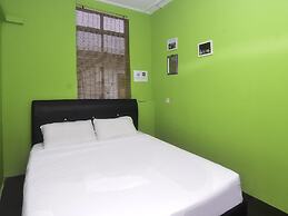 SPOT ON 89929 Tropical Lodge