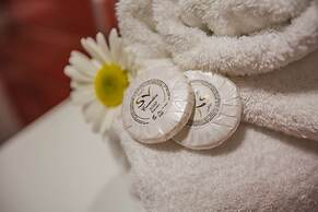 Kozanos Hotel & Suites