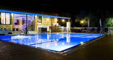 Kozanos Hotel & Suites