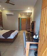 Arch The Baakhli Resort