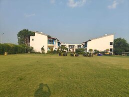 Arch The Baakhli Resort