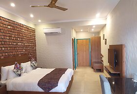 Arch The Baakhli Resort