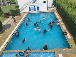 Arch The Baakhli Resort