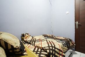 City Park Apartment by Anita