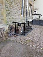 Hillbrook House Apartment 9