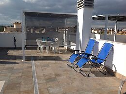 Lovely New Apartment With all Facilities