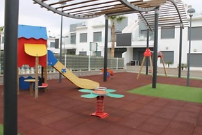 Lovely New Apartment With all Facilities