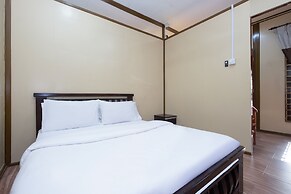 OYO 89873 Nurbayu Chalet