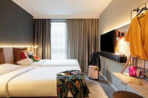 Moxy Brussels City Center