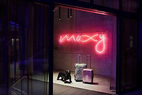 Moxy Brussels City Center
