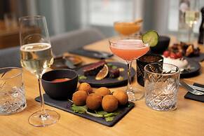 Moxy Brussels City Center