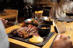 Moxy Brussels City Center