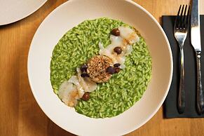 Moxy Brussels City Center