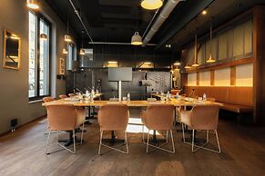 Moxy Brussels City Center