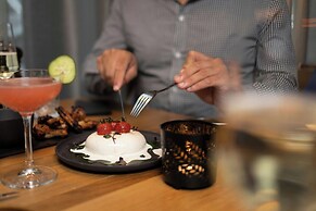 Moxy Brussels City Center