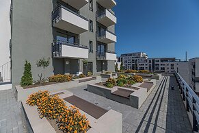 Promenada Studios