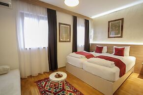 Hotel Emen