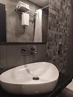 Kzar Corporate Hotel