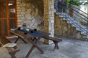 Stone Studio With Sea Views Near the Beach