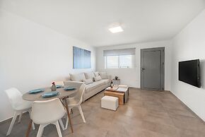 Costa Vasia Suites & Apartments