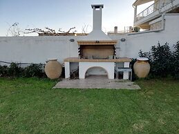 Costa Vasia Suites & Apartments