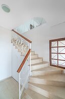 Costa Vasia Suites & Apartments