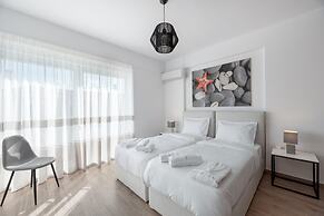 Costa Vasia Suites & Apartments